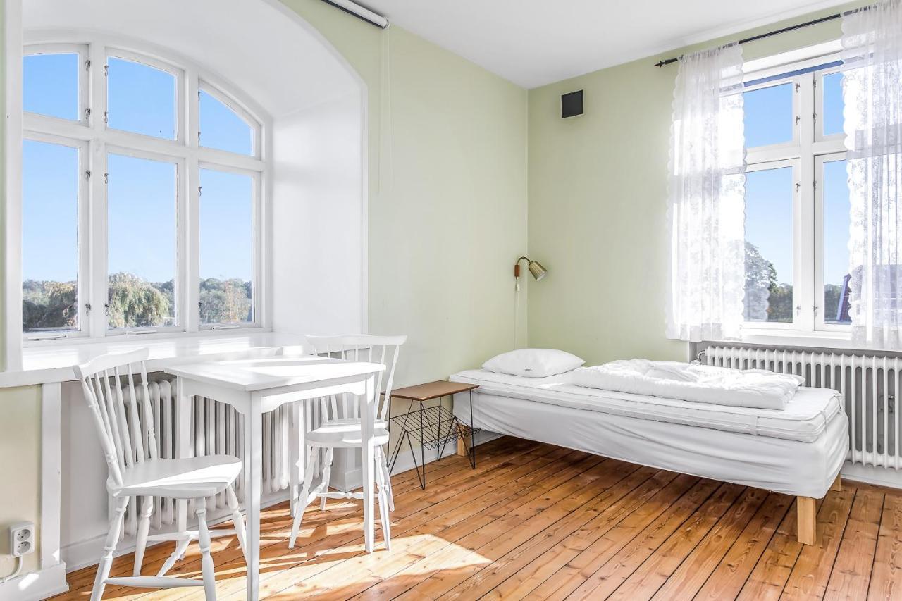 Blaesinge Gard Kullabygden Hostel Jonstorp ภายนอก รูปภาพ