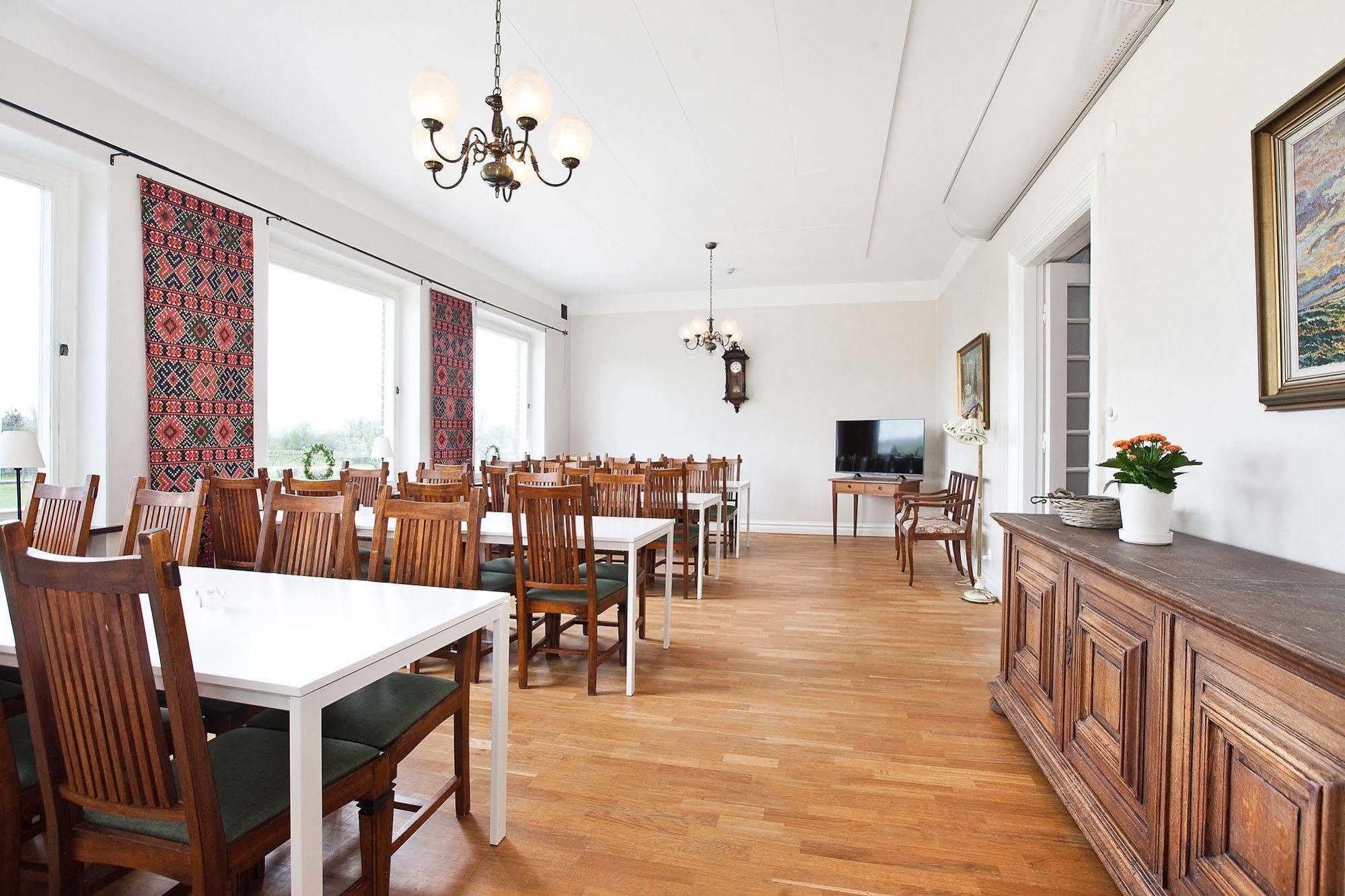 Blaesinge Gard Kullabygden Hostel Jonstorp ภายนอก รูปภาพ